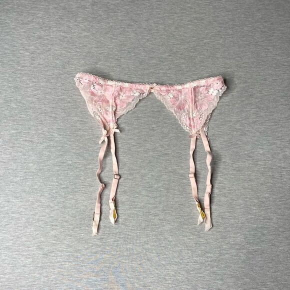 Victoria's Secret Body By Victoria Floral Lace Garter Belt - Picture 1 of 10